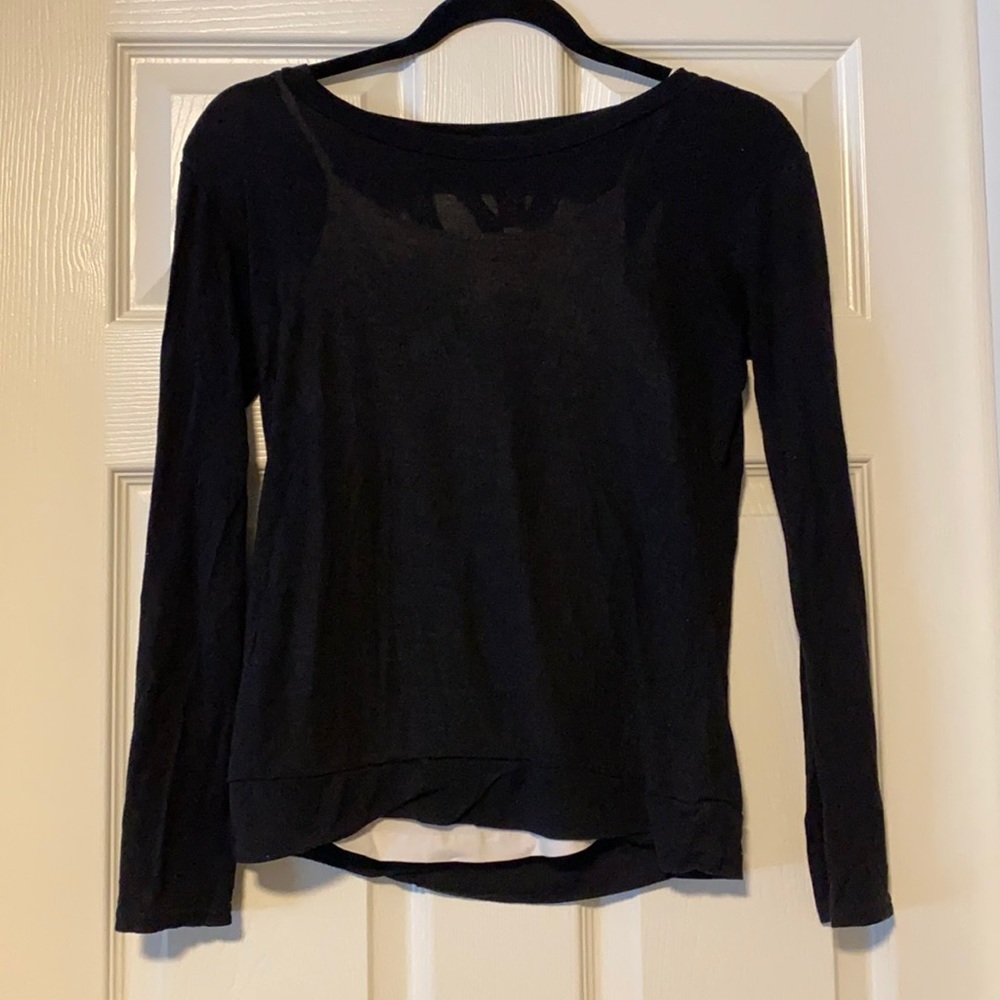 New light fashion shirt with skull on back